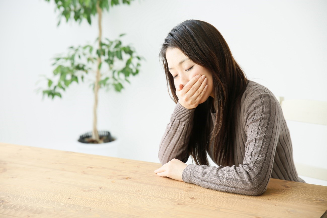 めまい 吐き気 前 生理 生理前に吐き気とめまい。40代、PMSと更年期障害の違いって？